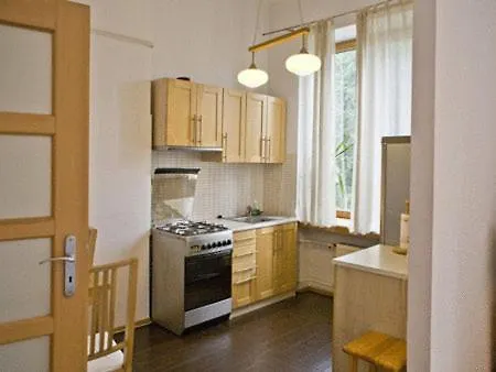 Apartament Wars Centrum *